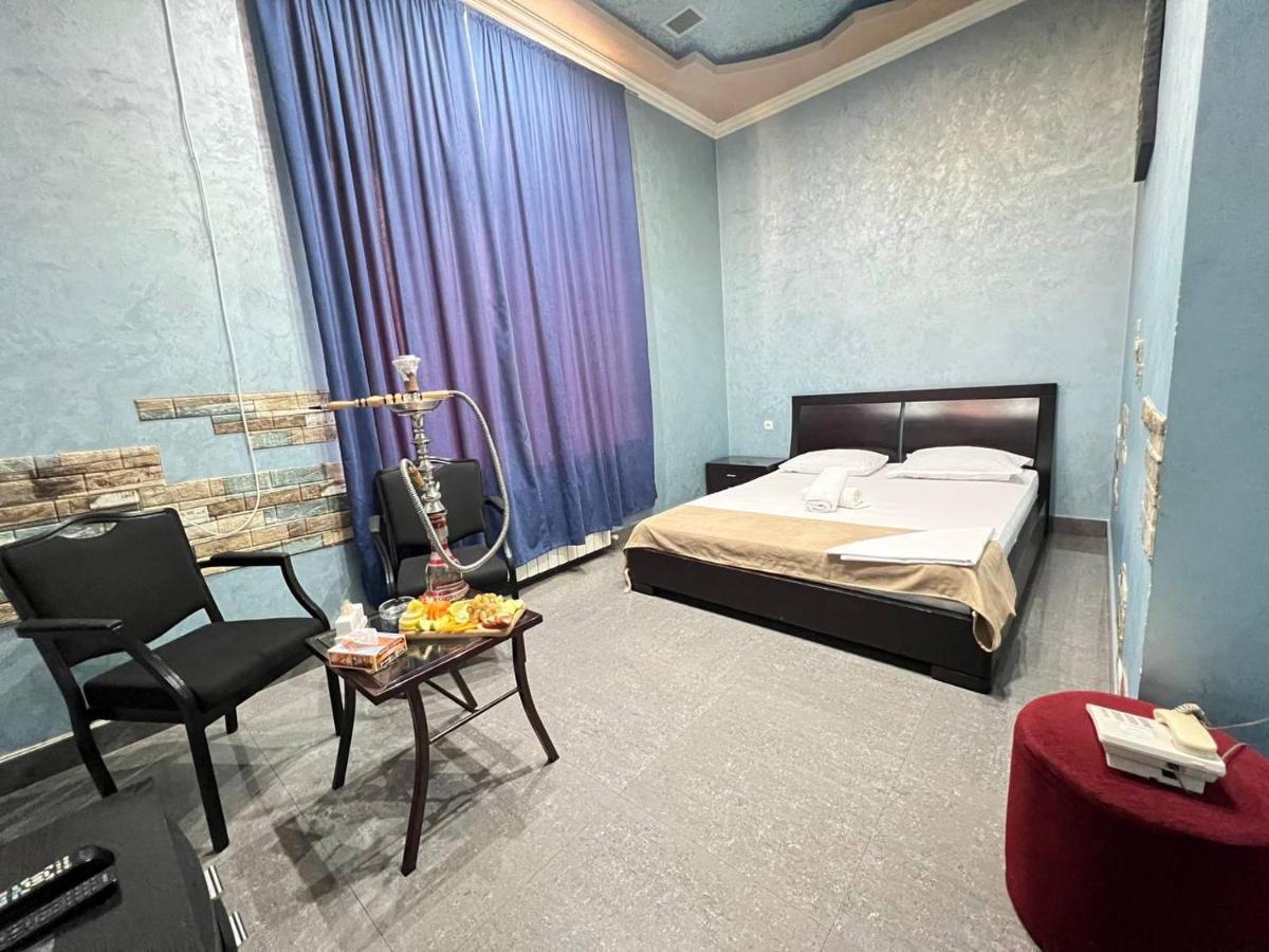 Joy Hotel Єреван Екстер'єр фото